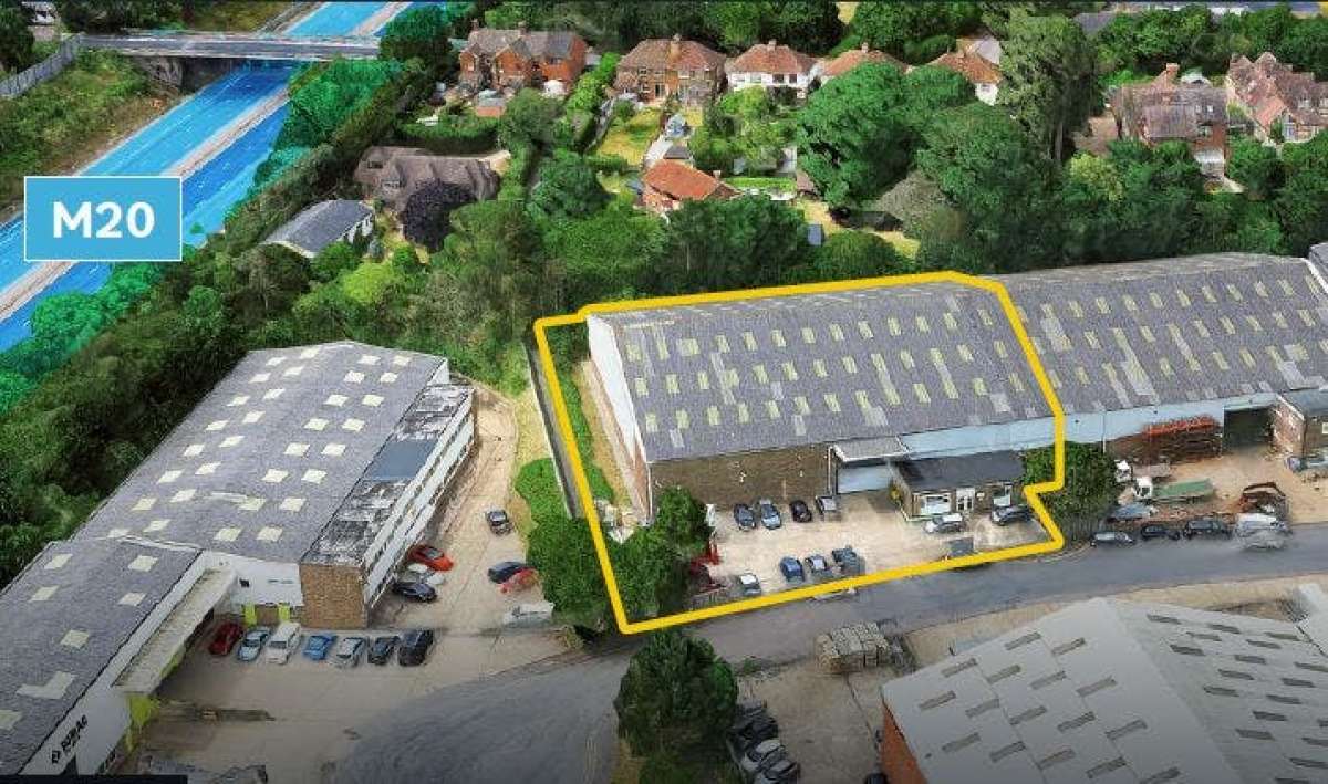Industrial in Larkfield