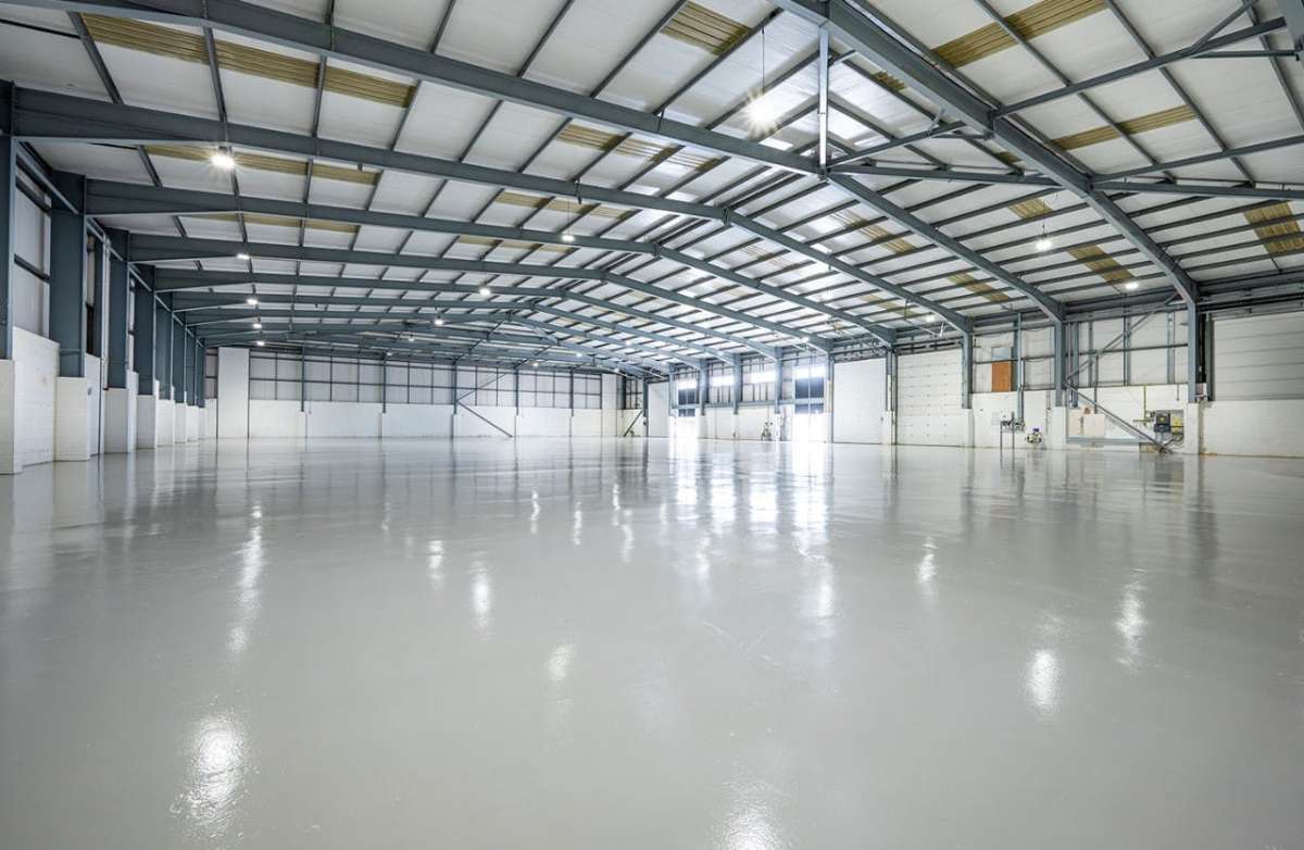 Industrial Unit in London - photo 4