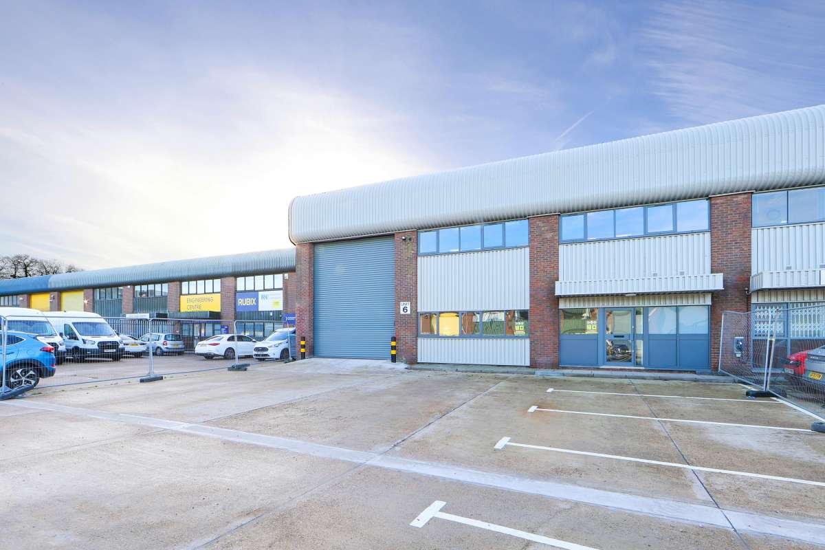 Industrial Unit in Quarry Wood - photo 2