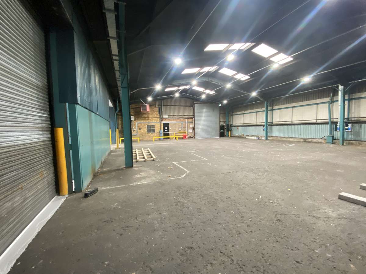 Industrial Unit in Halesowen - photo 3