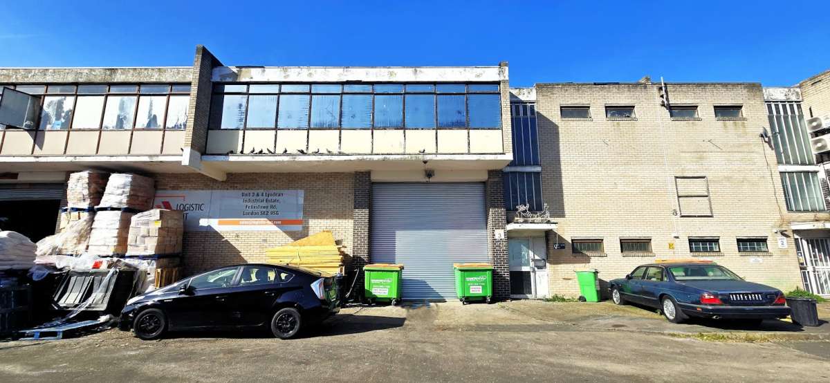 Industrial Unit in London - photo 4