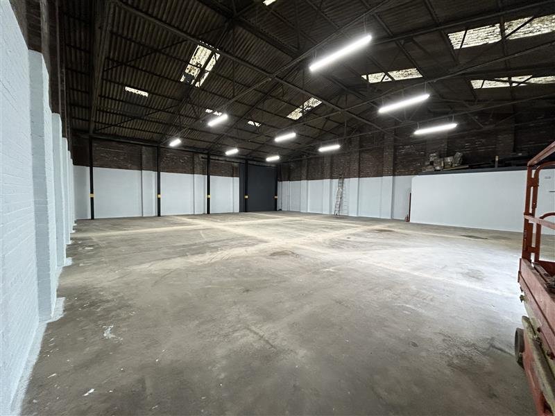 Industrial Unit in Plymouth - photo 4
