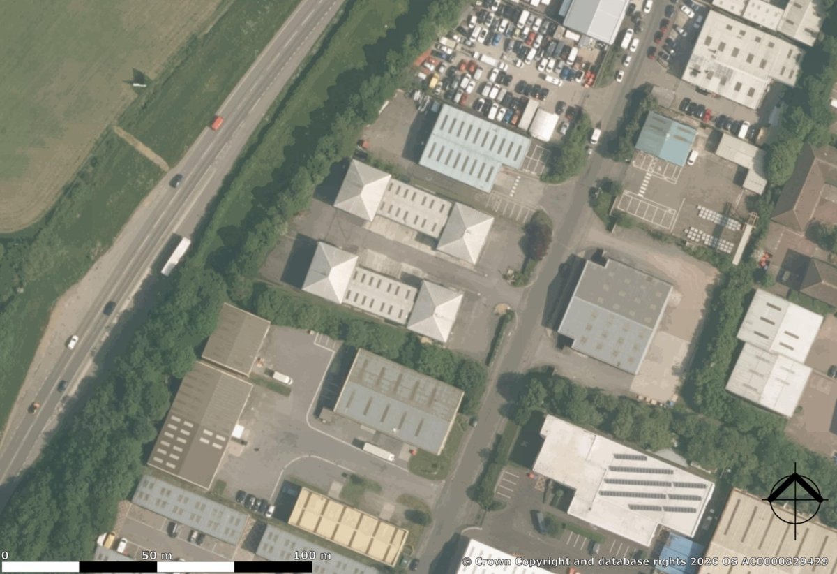 Industrial Unit in Chippenham - photo 2