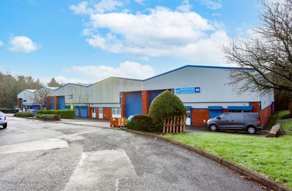 Industrial Unit in Brierley Hill - photo 4