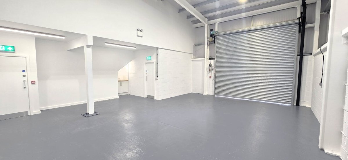Industrial Unit in Bethnal Green, London - photo 3