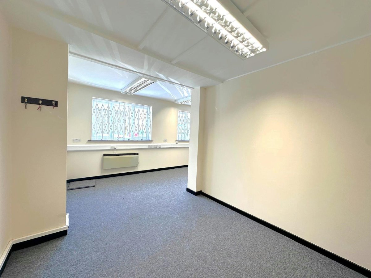 Industrial Unit in Bethnal Green, London