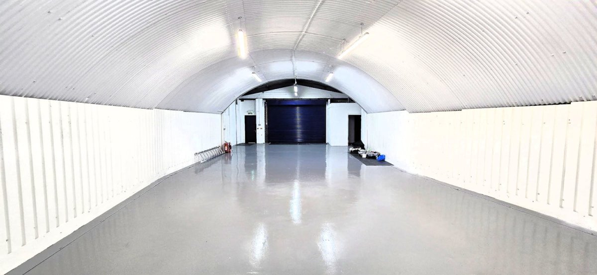 Industrial Unit in Hackney, London - photo 4