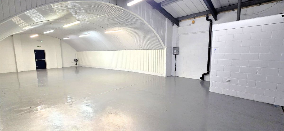 Industrial Unit in Shadwell, London - photo 3