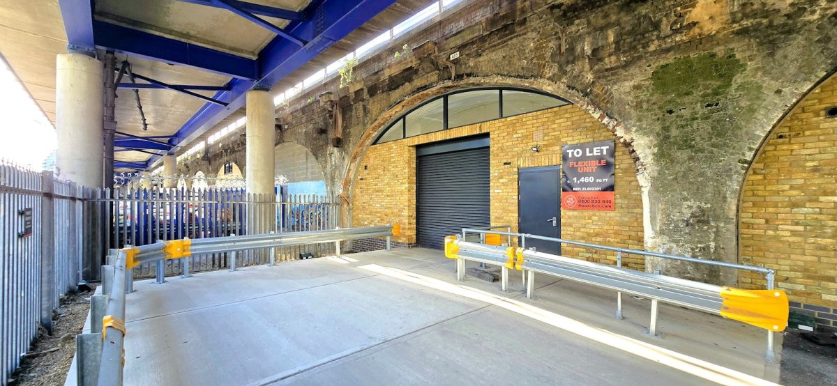 Industrial Unit in Homerton, London - photo 2
