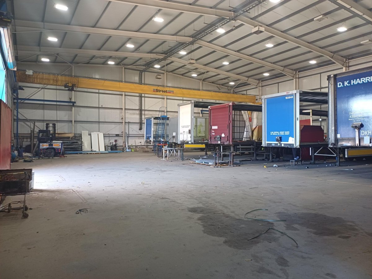 Industrial Unit in Peterborough - photo 3