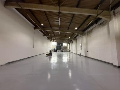 Industrial Unit in Peterborough - photo 2