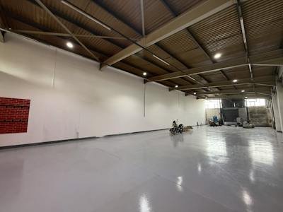 Industrial Unit in Peterborough - photo 4