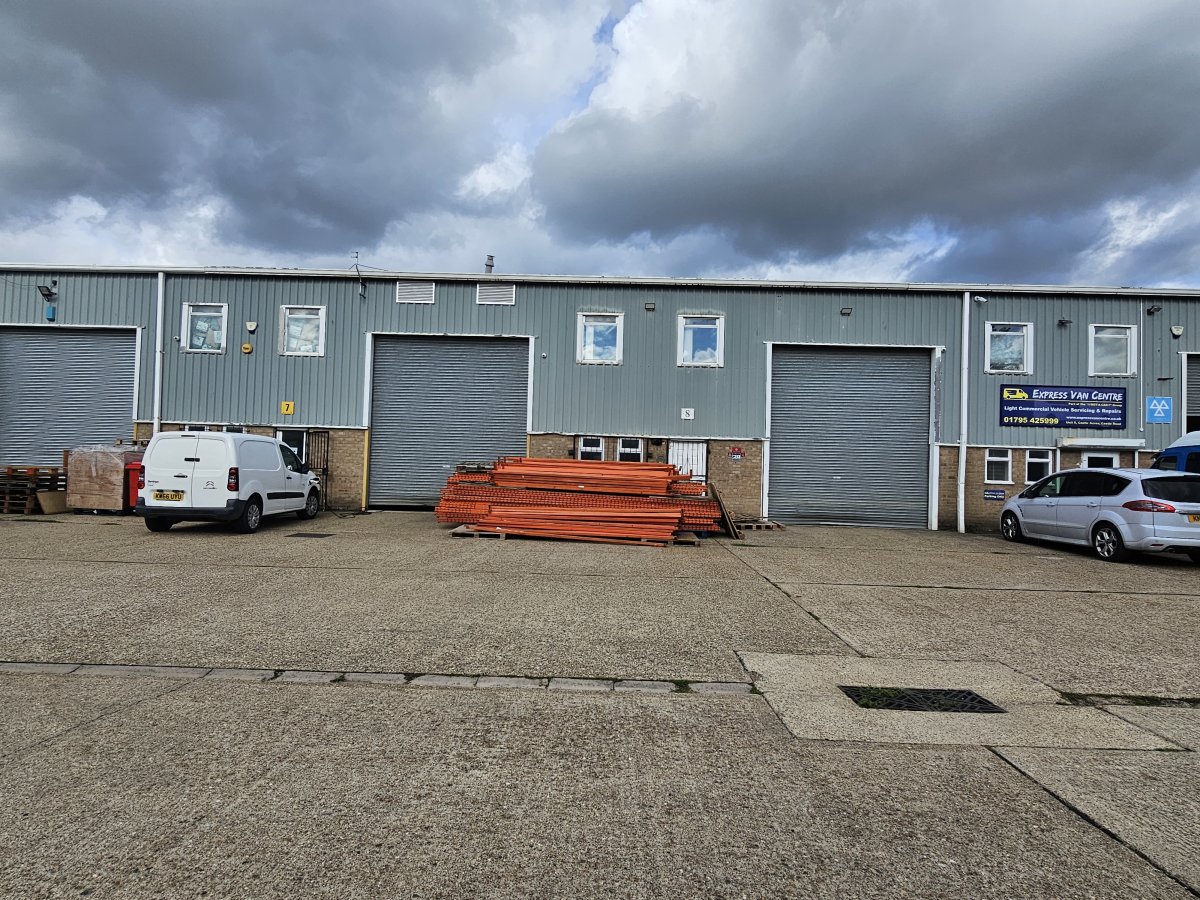 Industrial Unit in Sittingbourne - photo 4