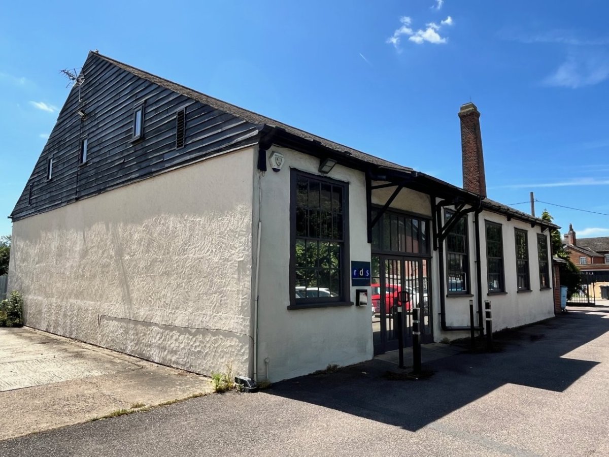 Industrial Unit in Earls Colne - photo 2
