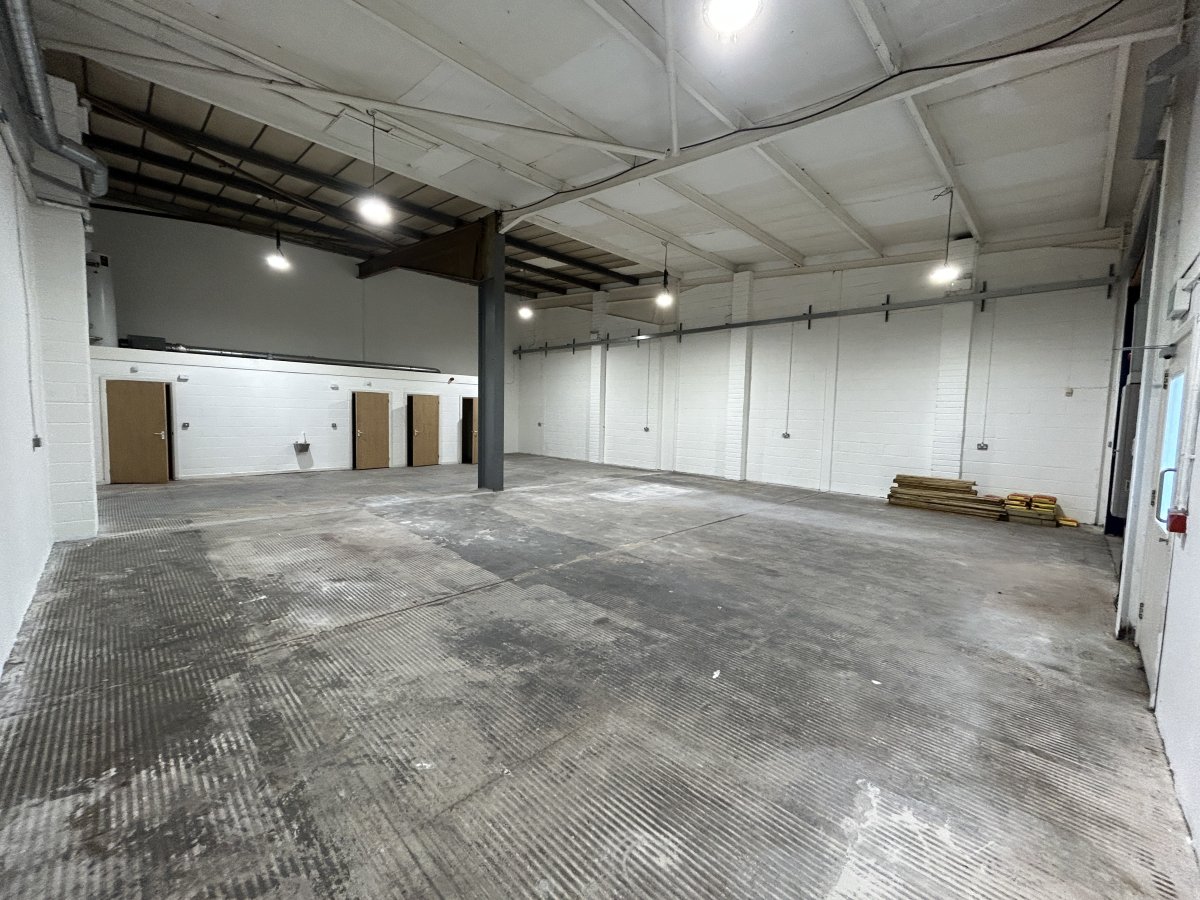Industrial Unit in Penzance - photo 4