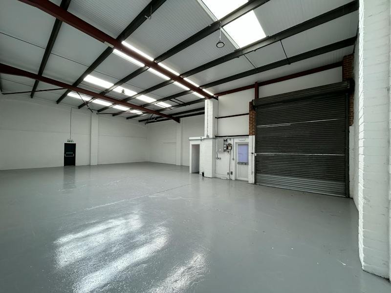 Industrial Unit in Poole - photo 2