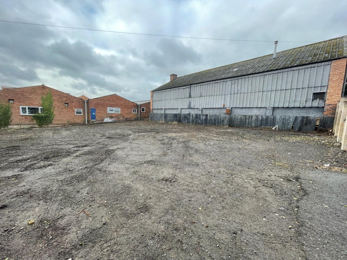 Industrial Unit in Barwell - photo 4
