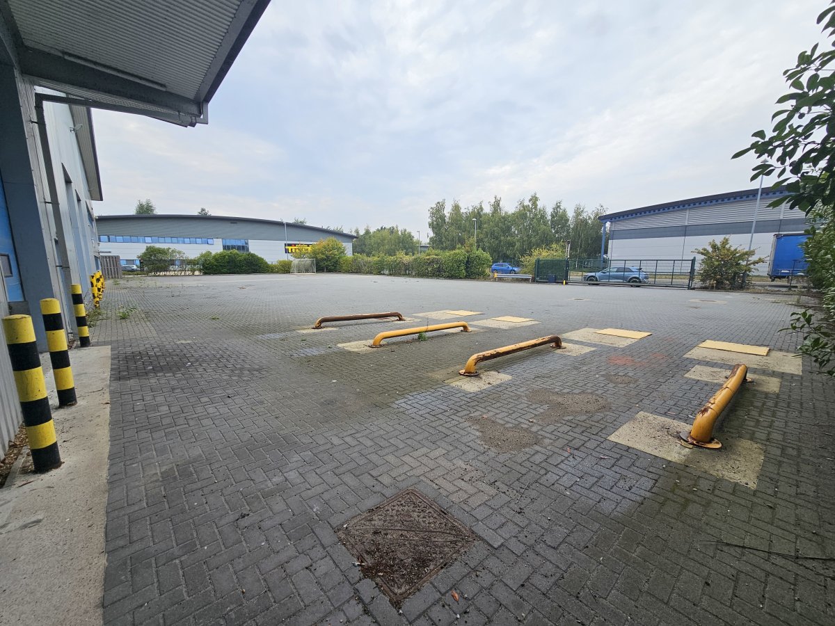 Industrial Unit in Sittingbourne - photo 3