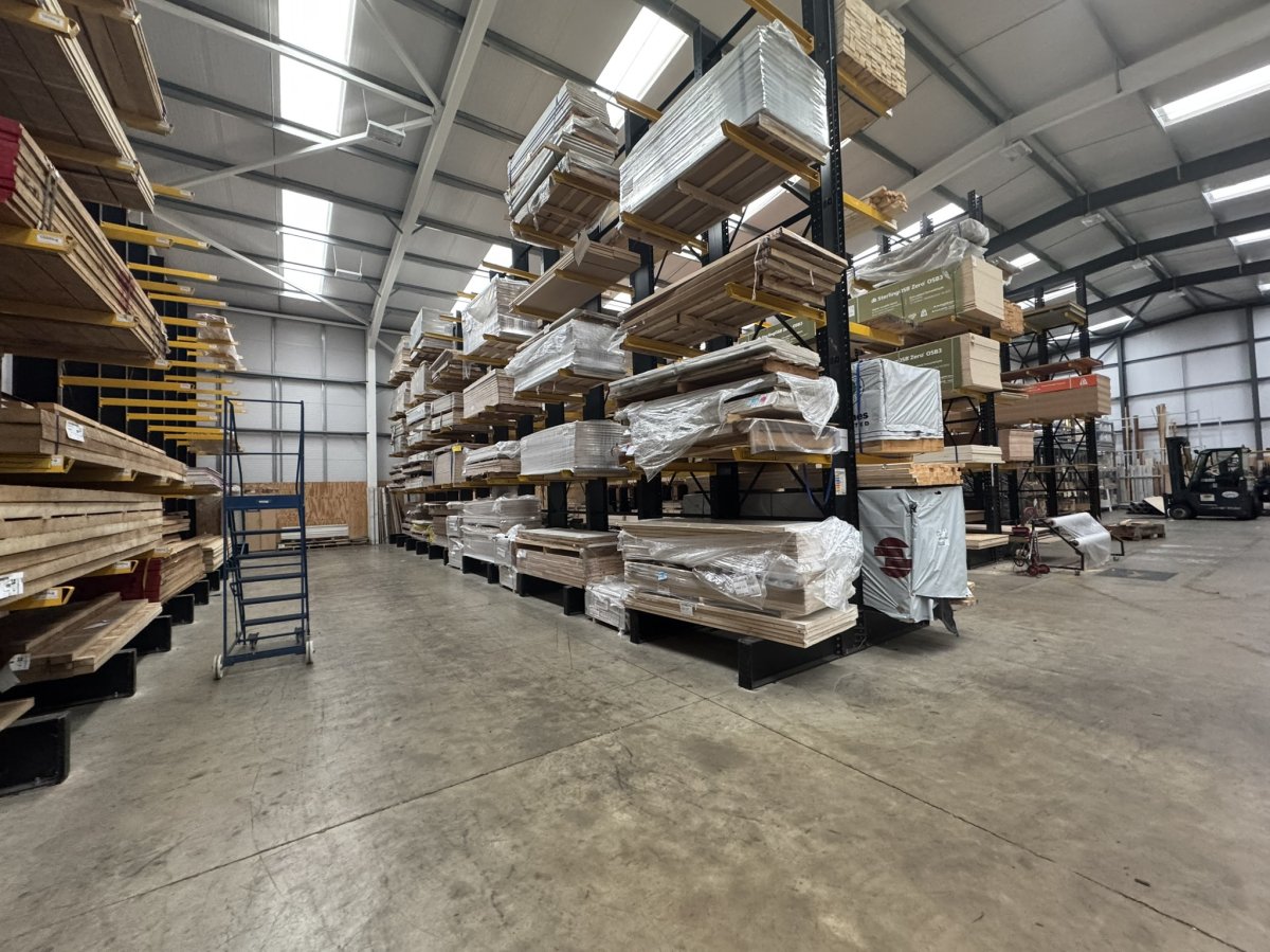Industrial Unit in Peterborough - photo 2