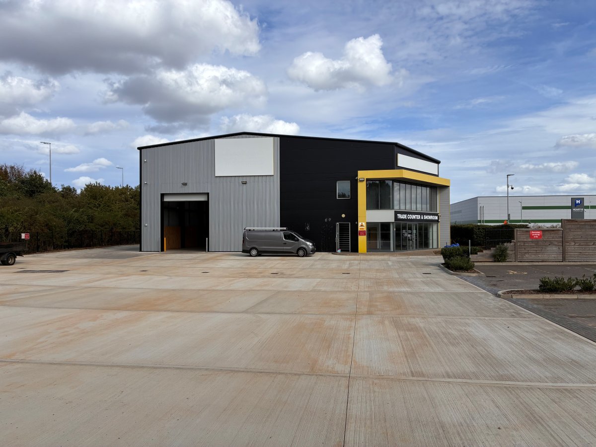 Industrial Unit in Peterborough - photo 4