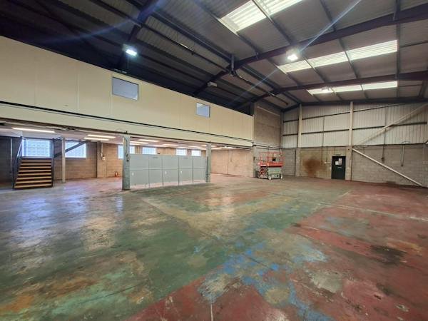 Industrial Unit in Stourbridge - photo 2