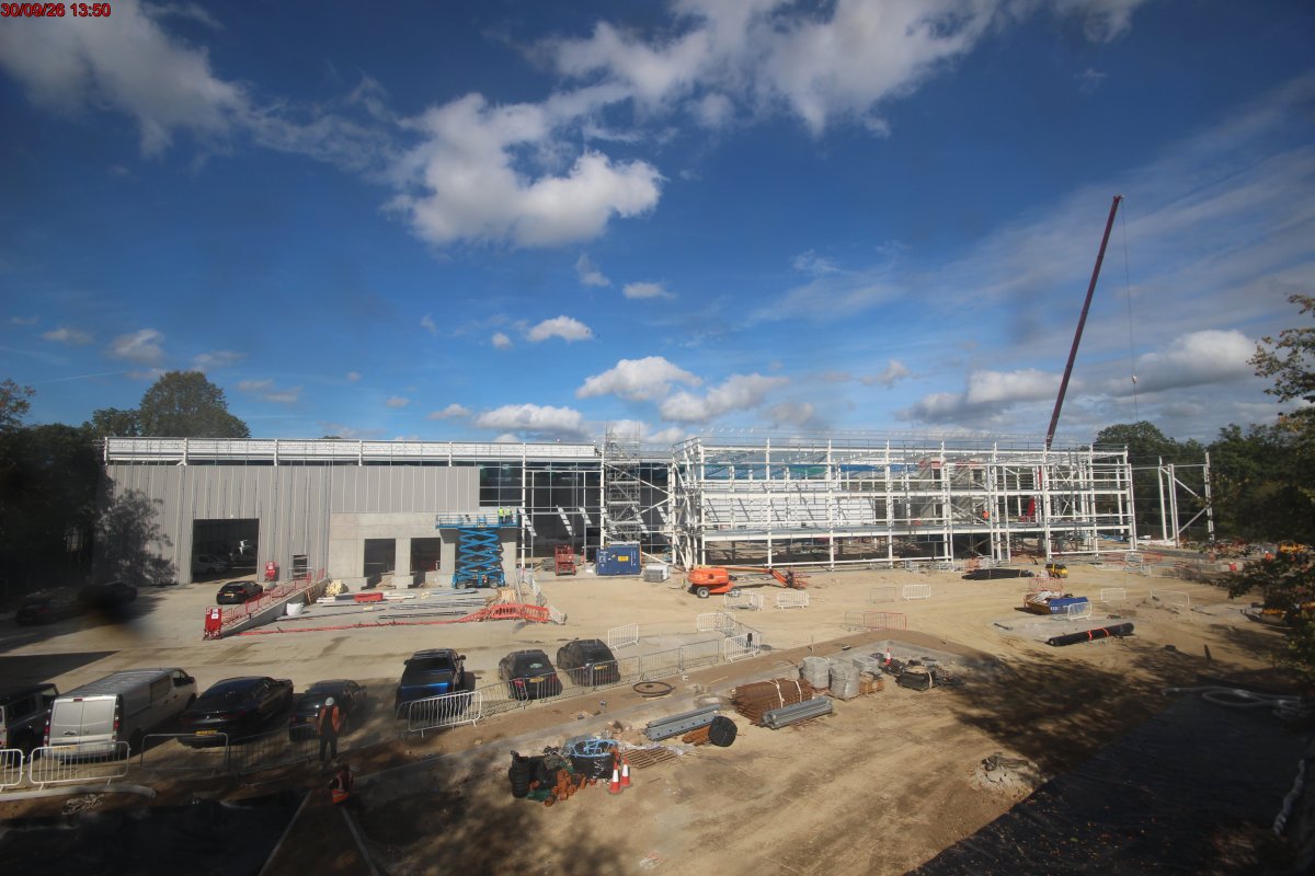 Industrial Unit in Redhill - photo 2