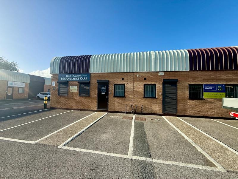 Industrial Unit in Christchurch - photo 4