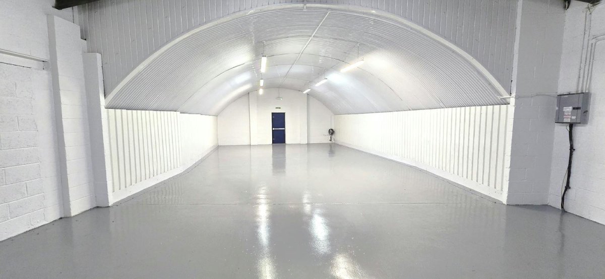 Industrial Unit in Bow, London - photo 2