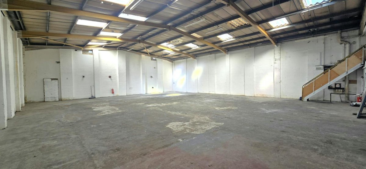 Industrial Unit in Abbey Wood, London - photo 3