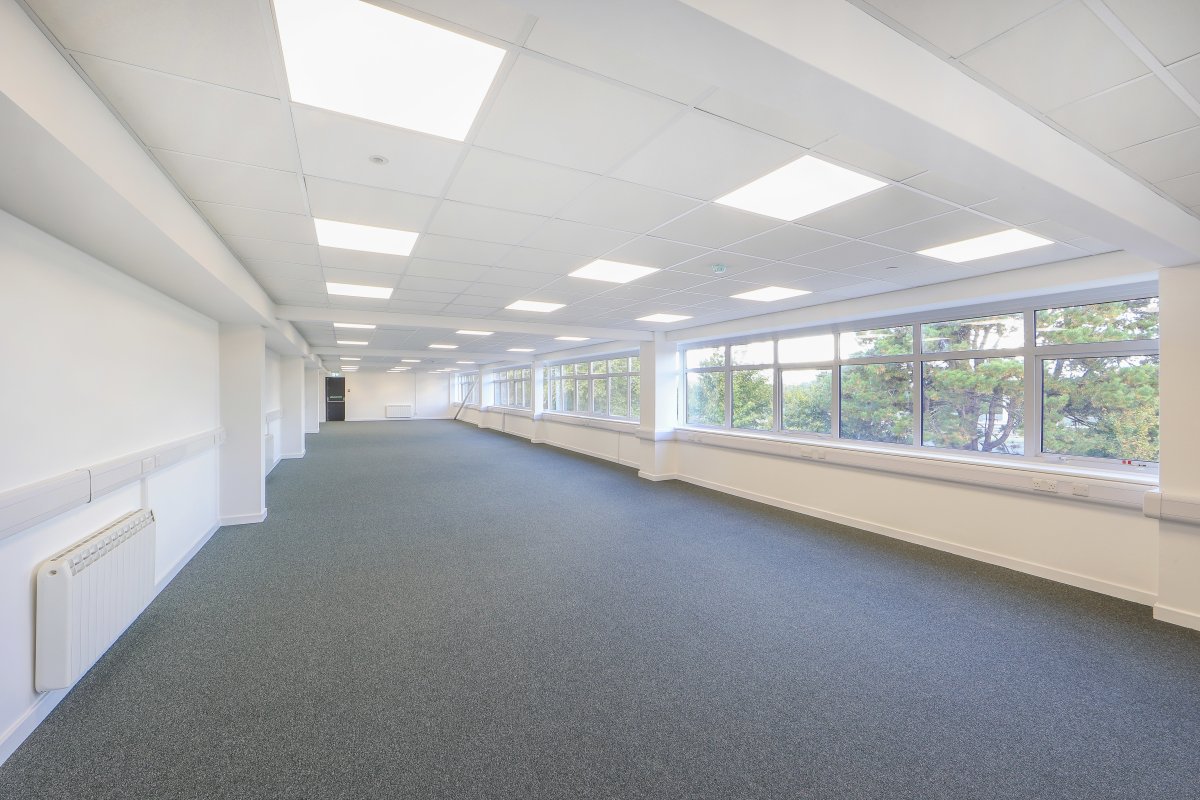 Industrial Unit in Ashford - photo 3