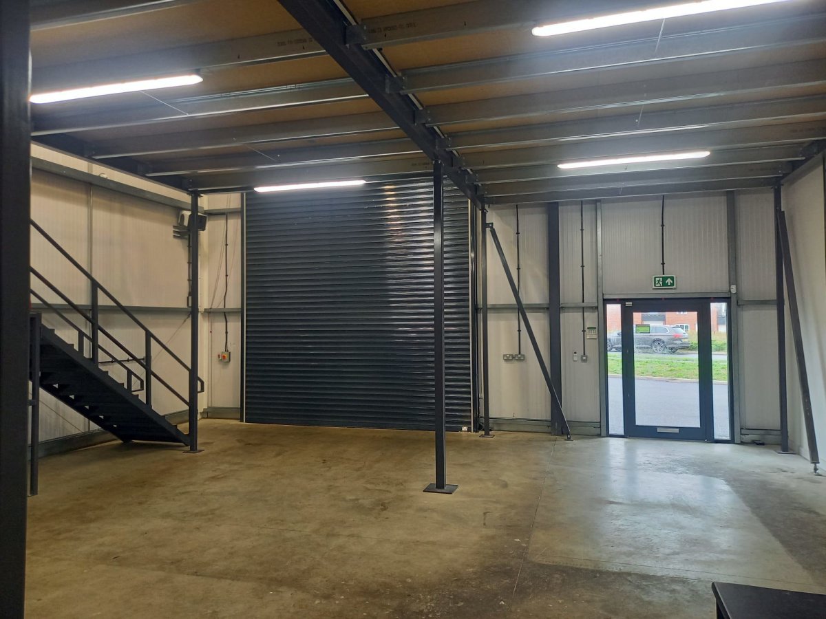 Industrial Unit in North Walsham - photo 3