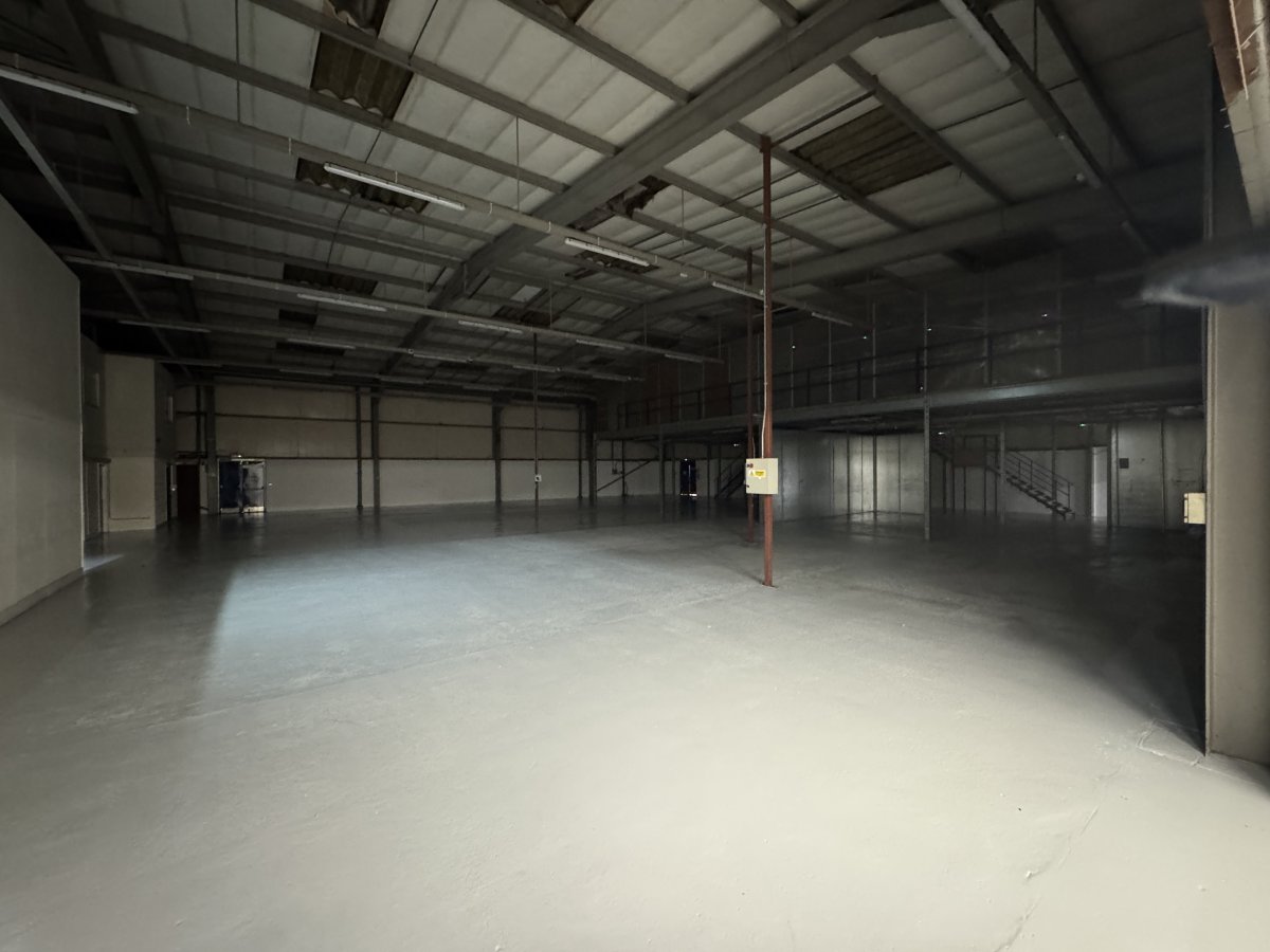Industrial Unit in Burton On Trent - photo 4