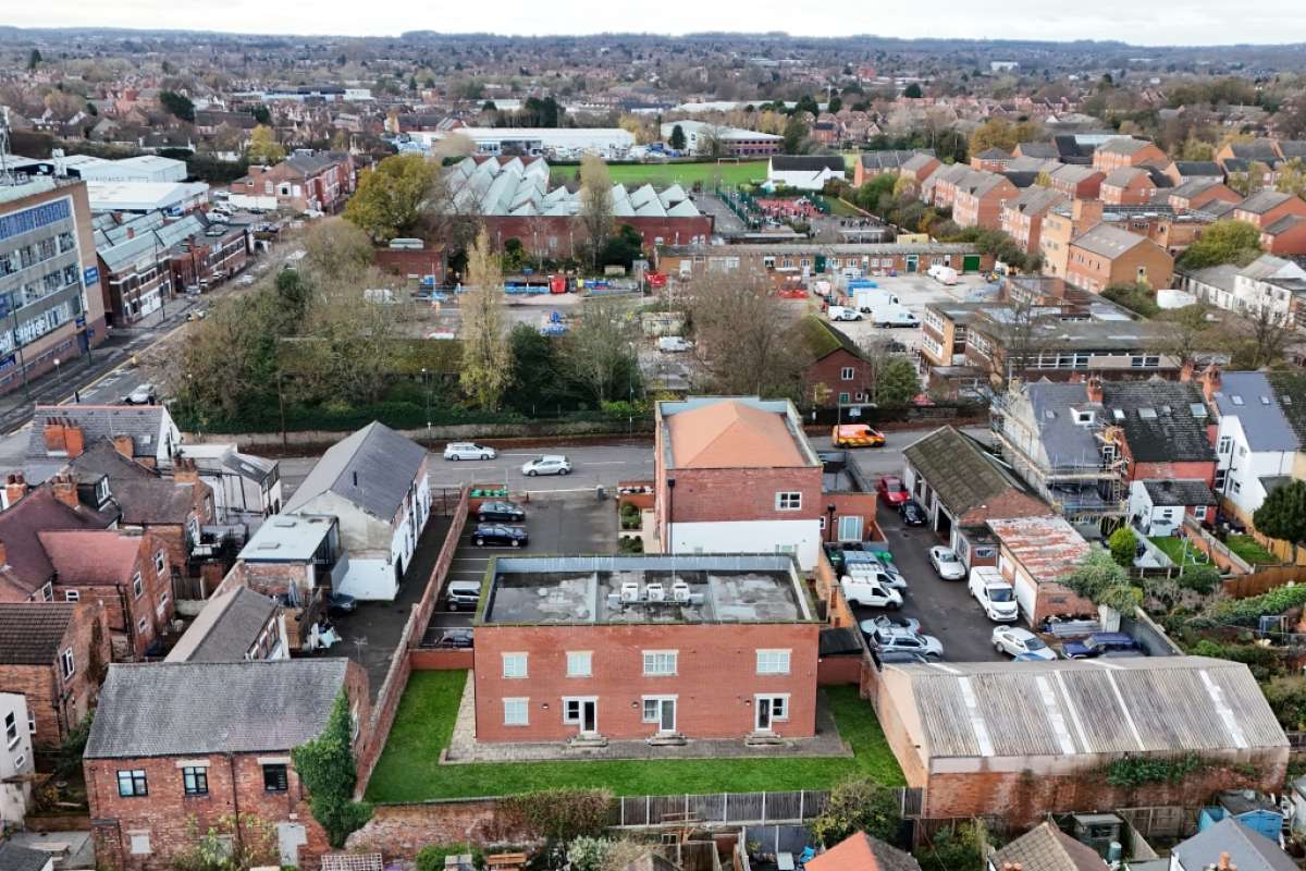Investment in Nottingham - photo 4