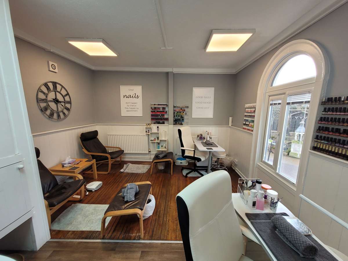 Retail/Shop in Huntingdon - photo 4