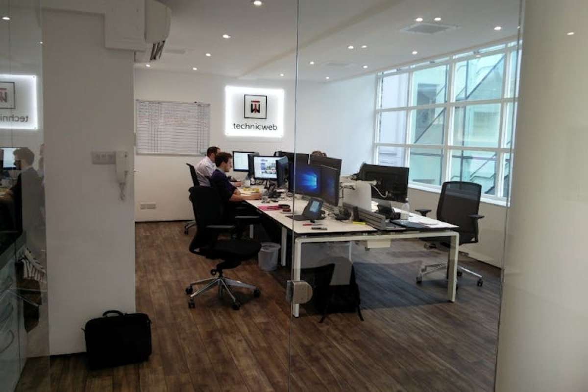 Investment in London - photo 2