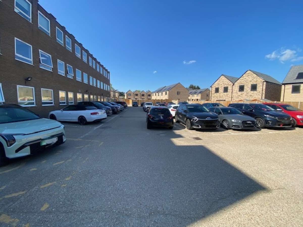 Investment in Huntingdon - photo 2