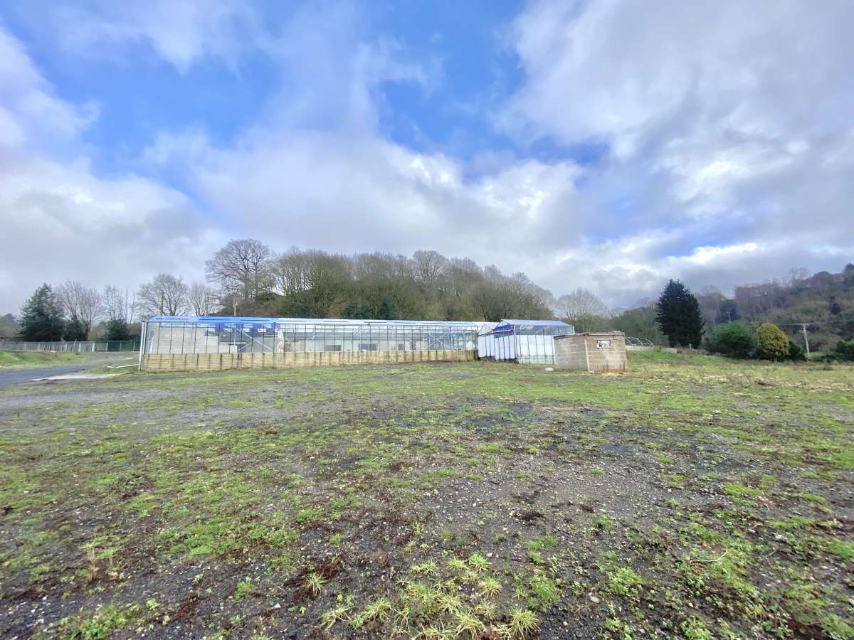 Land in Wolverhampton - photo 4