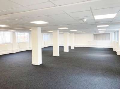 Office in London - photo 3