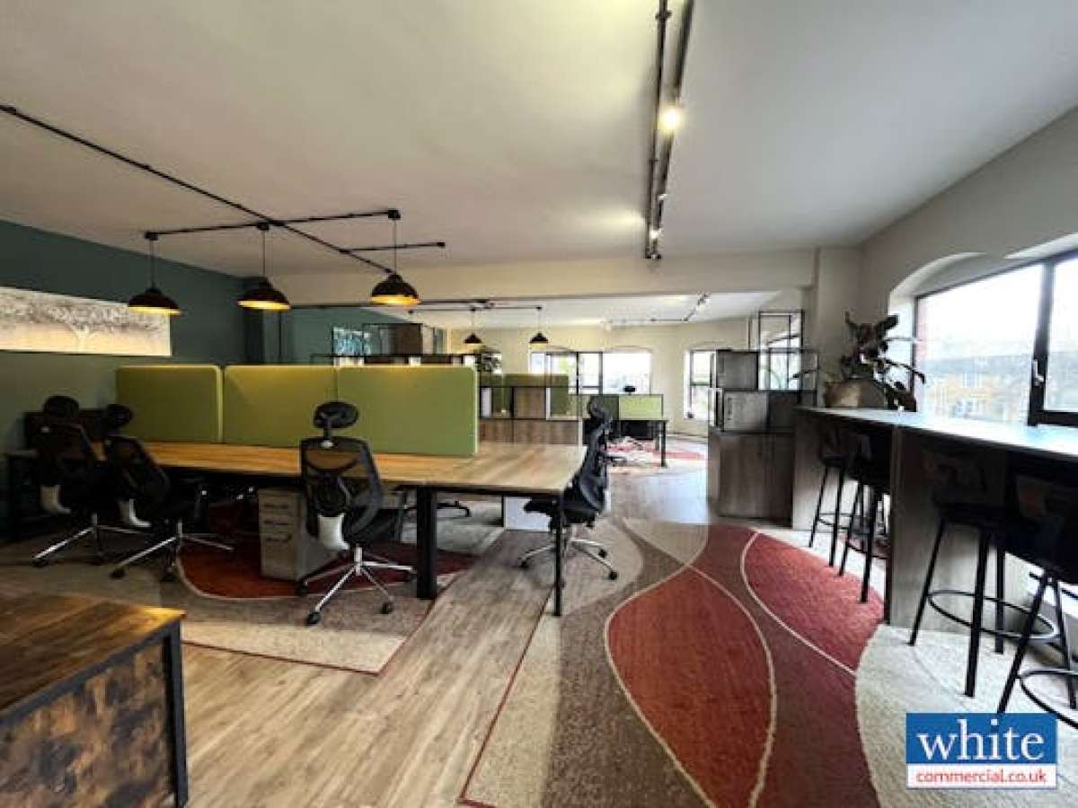 Office in Banbury - photo 3