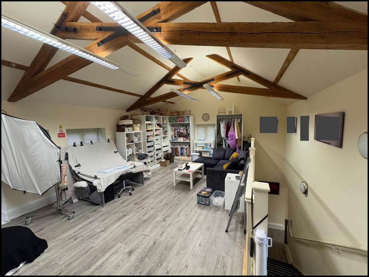 Office in Loughborough - photo 4