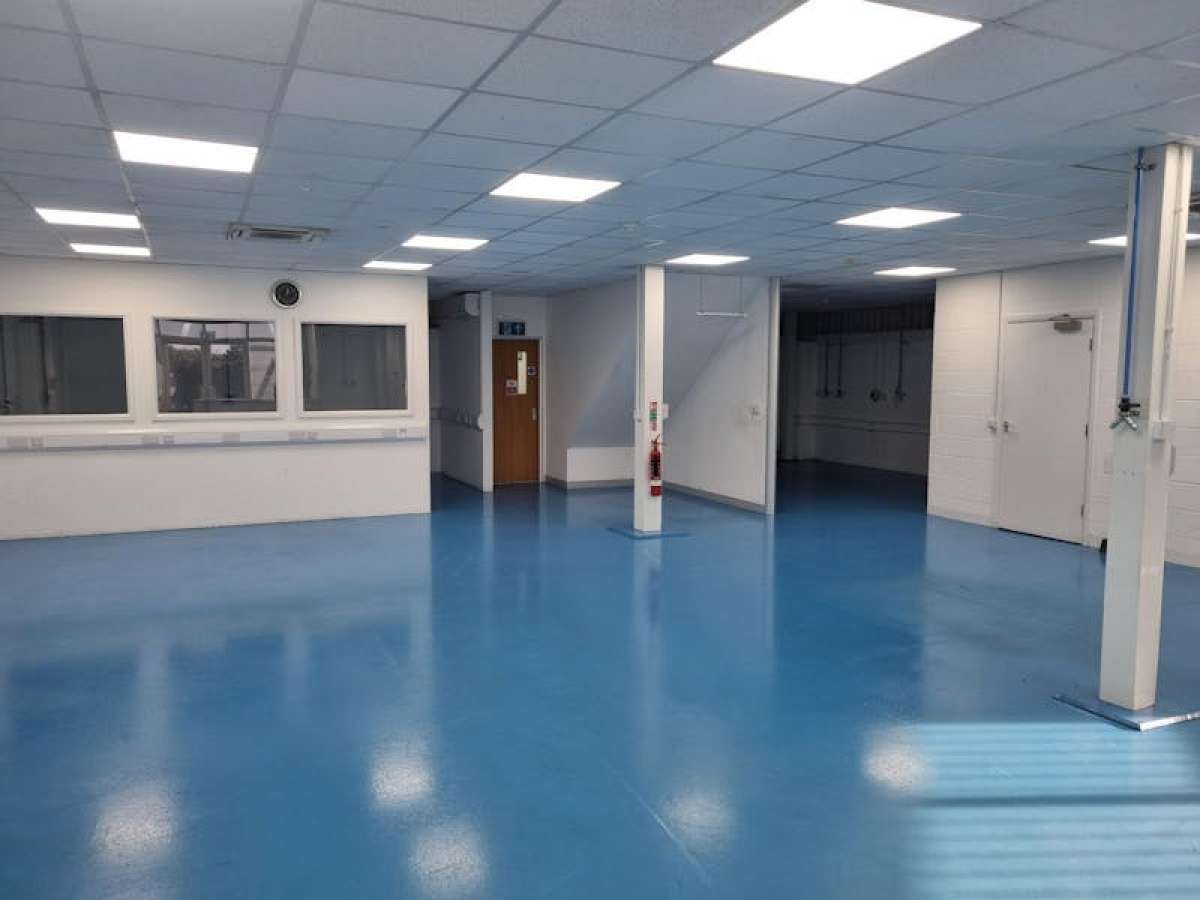 Office in Poole - photo 2