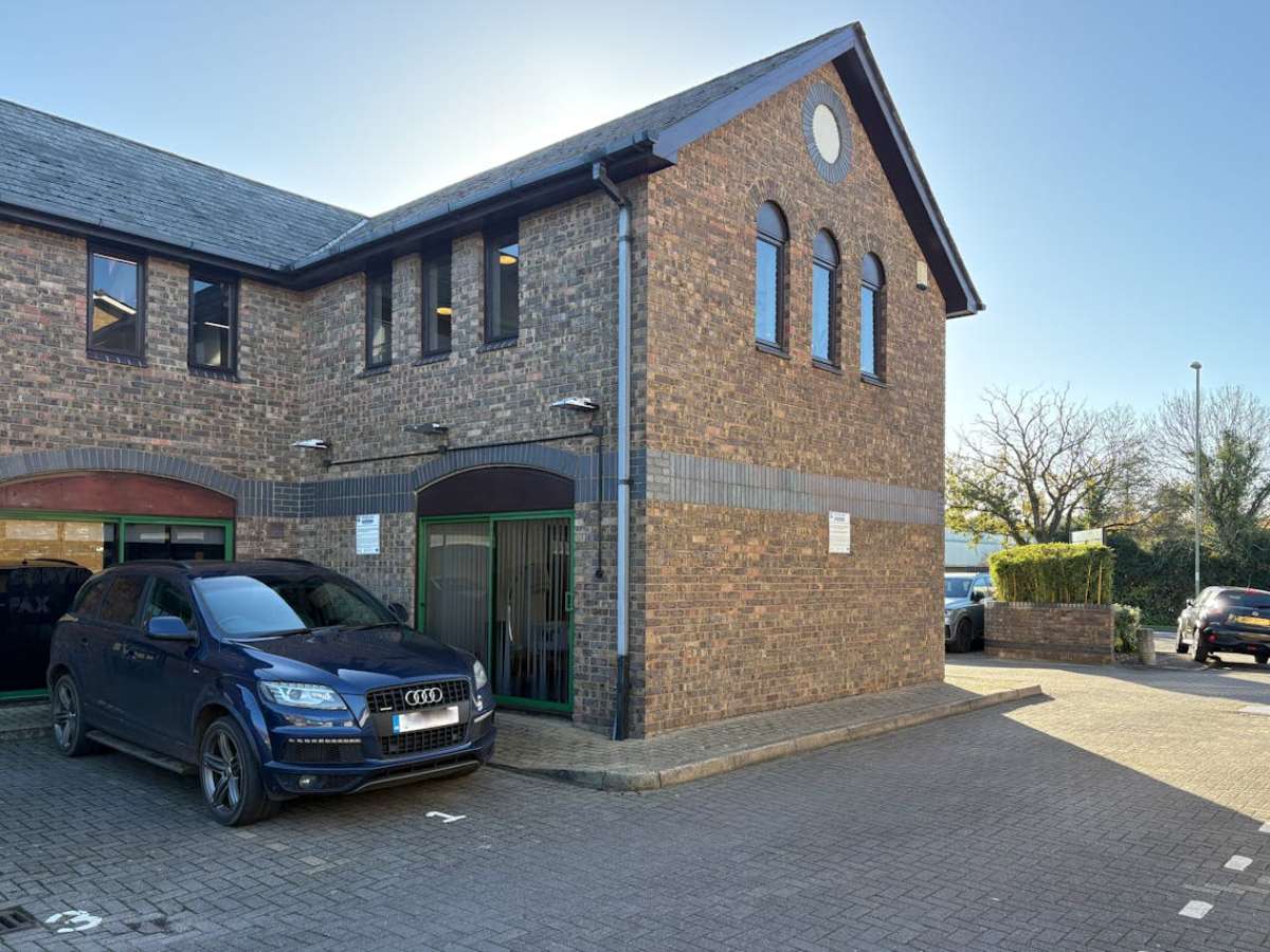 Office in Southampton - photo 2