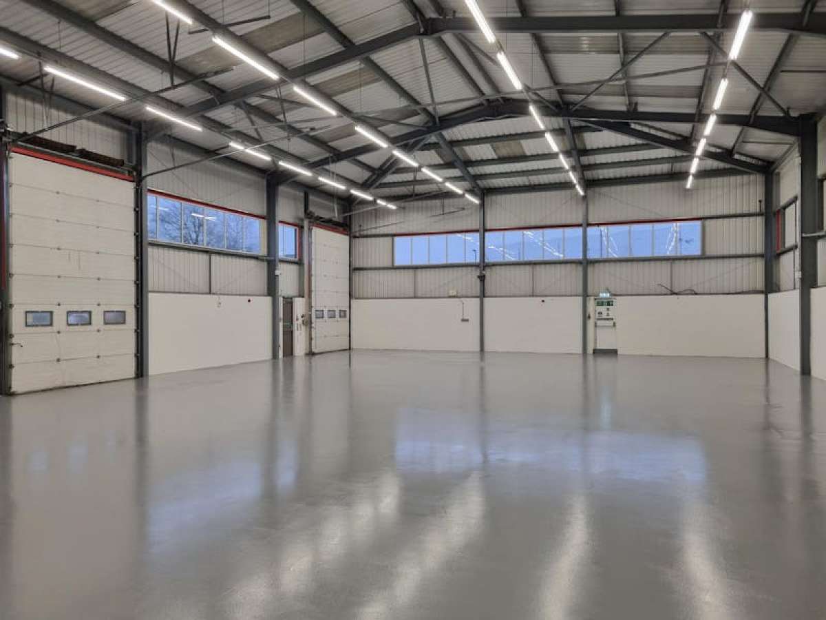 Office in Bournemouth - photo 4