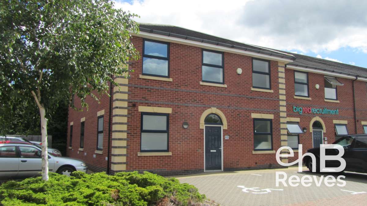 Office in Stratford upon Avon - photo 2