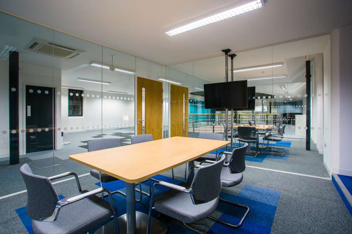 Office in Nottingham - photo 4