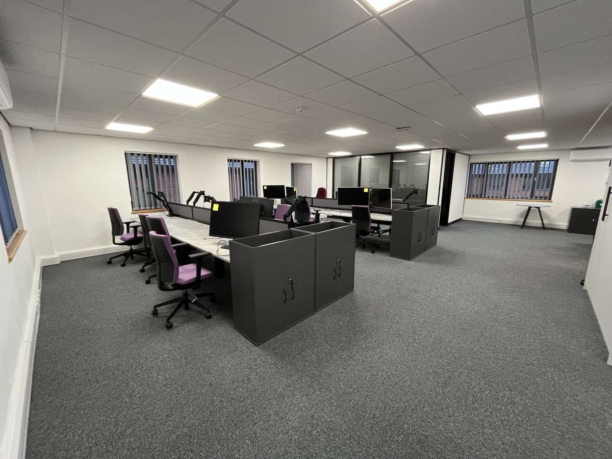 Office in Lutterworth - photo 3