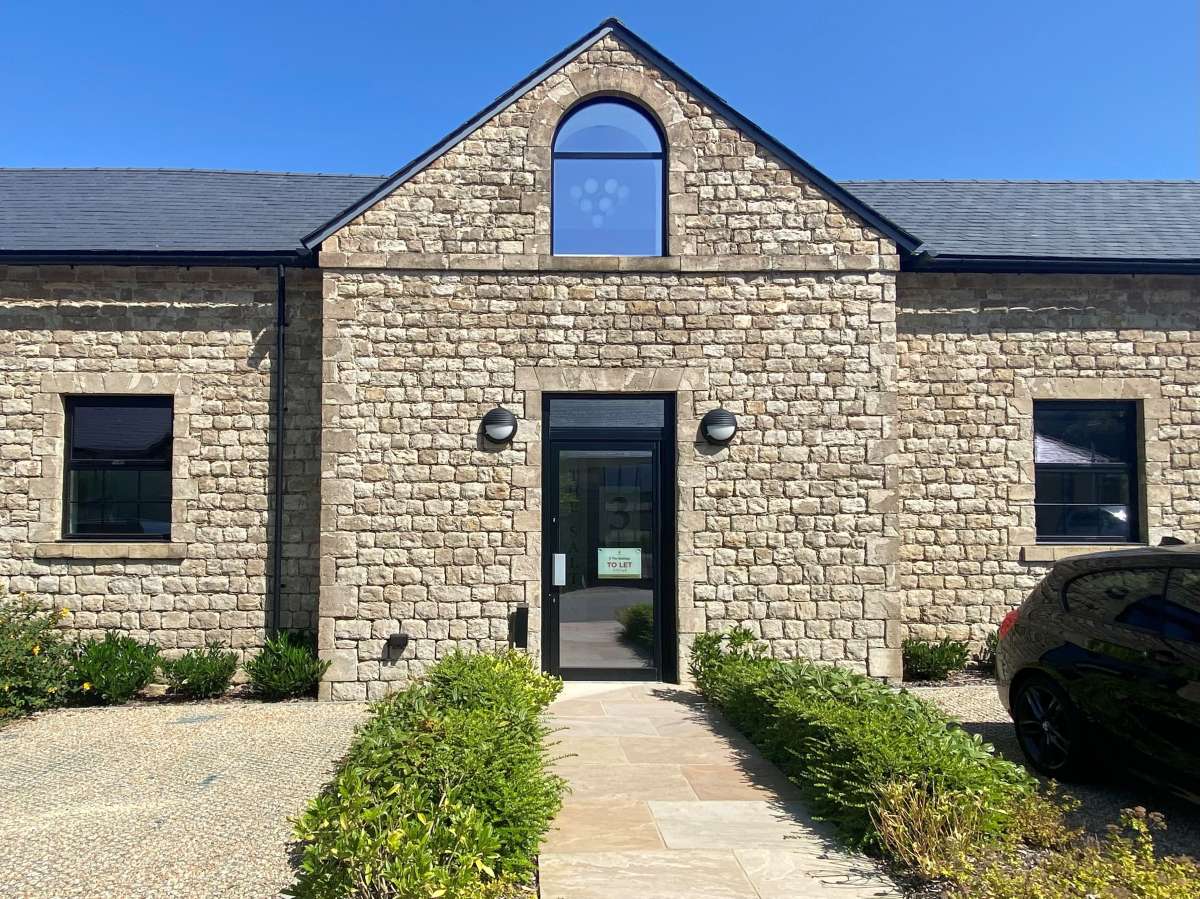 Office in Sevenoaks - photo 2