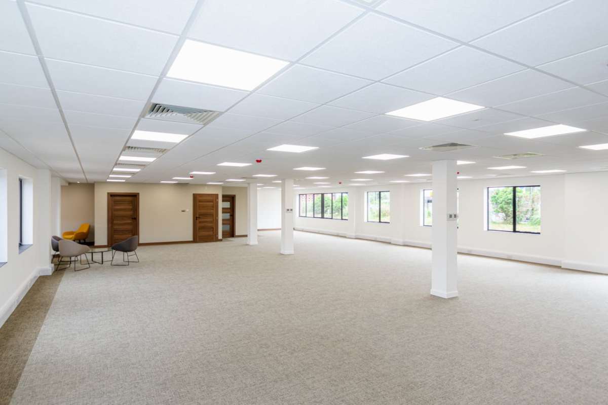 Office in Poole - photo 2