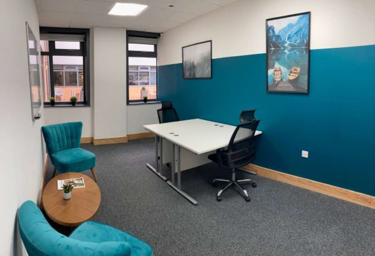 Office in Bradford - photo 2