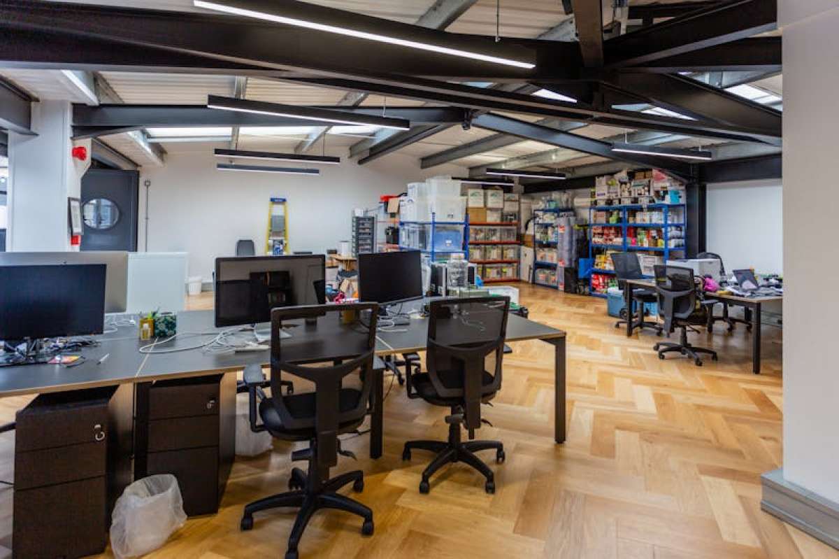 Office in London - photo 3